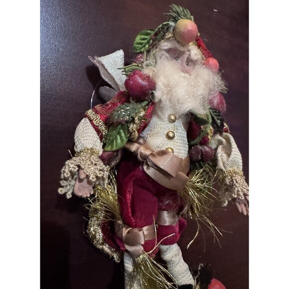 Mark Roberts Fairy Christmas Eve Santa Doll - Picture 6 of 11